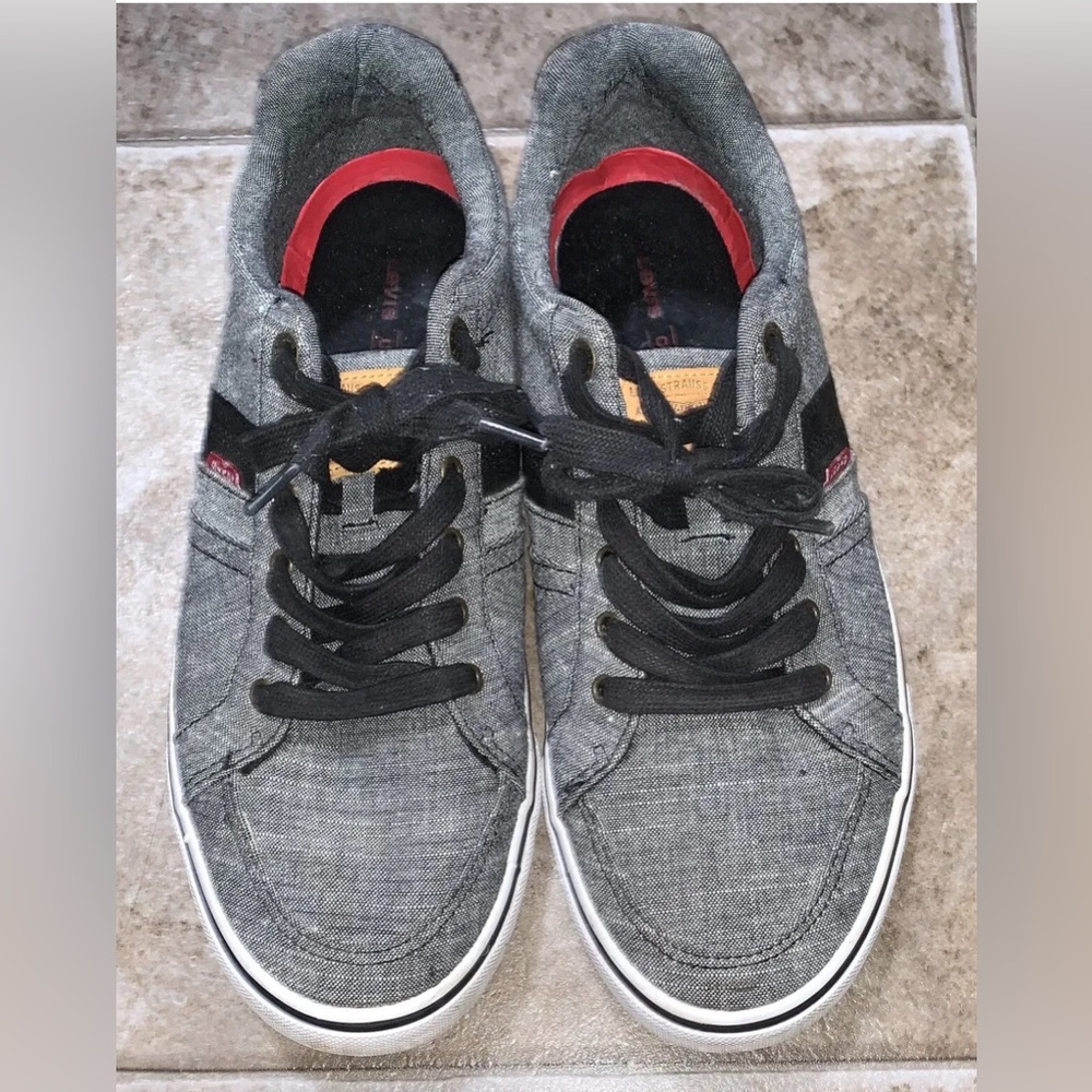 Levi’s Original Riveted Comfort LaceUp Gray Denim Sneakers Size 10 Casual Formal